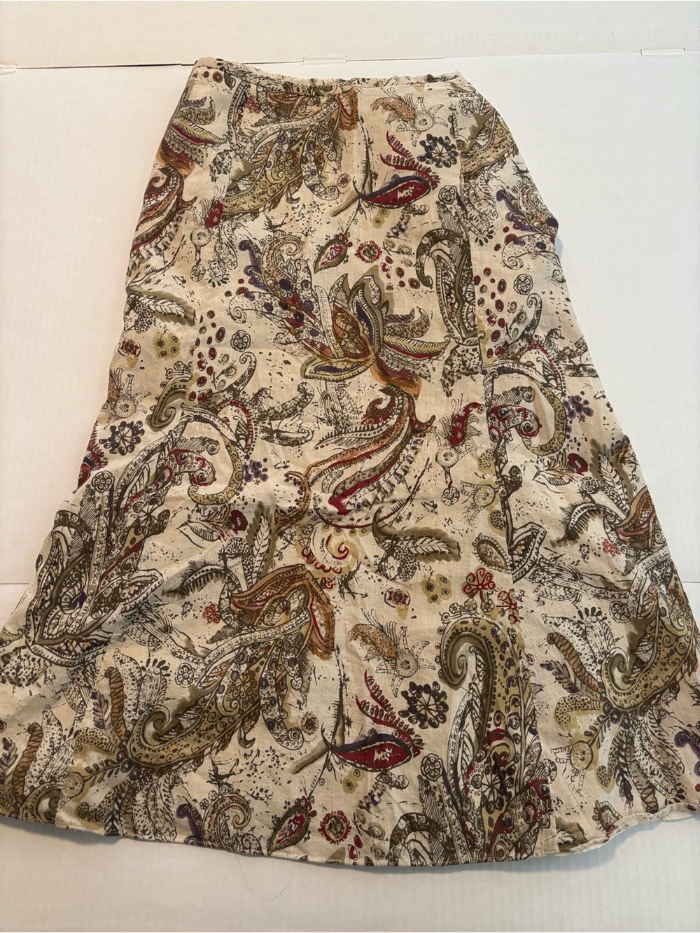 Jones Wear Cream Paisley Maxi Skirt with Multicolor Accents 20W
